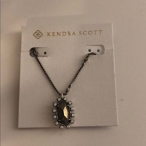 Kendra Scott necklace